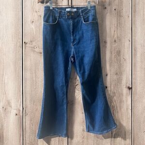 & Other Stories Flared Jeans Sz 30 Dark Wash Double Button Flat Front